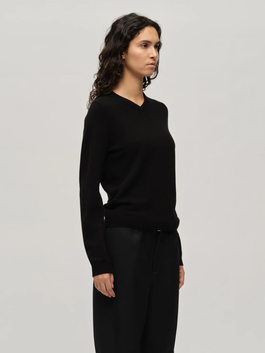 People's Republic Of Cashmere Black Fitted 90's V-Neck Knit